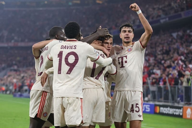Bayern thắng tưng bừng tại Champions League