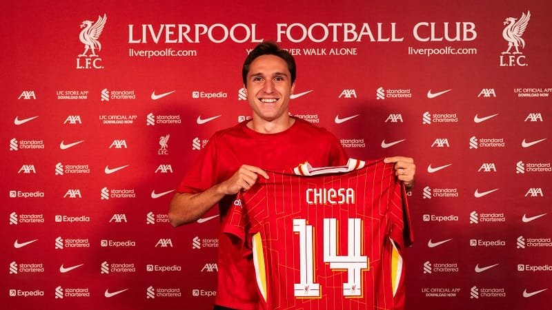 Chiesa sẽ bắt đầu lại từ đầu tại Anfield.