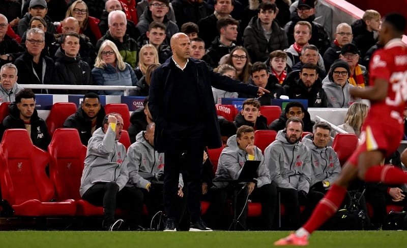 HLV Slot cảm thấy hài lòng