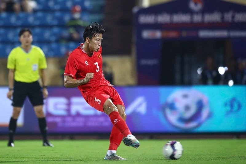 Quế Ngọc Hải có màn trình diễn không tốt trước Ấn Độ (Ảnh: VFF).