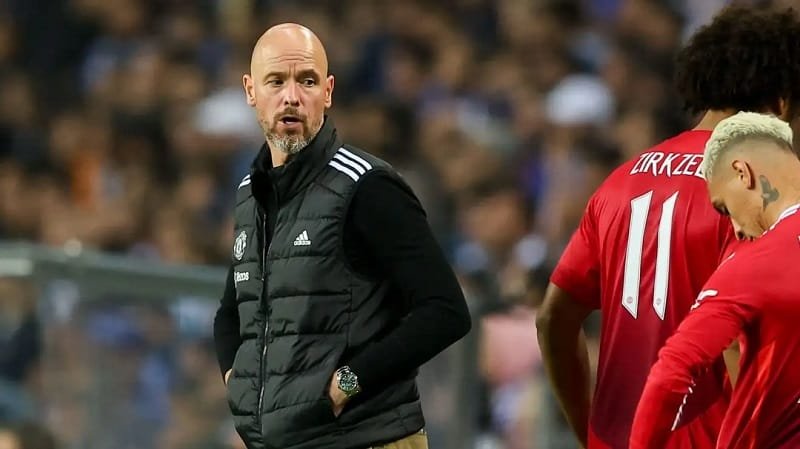 Ten Hag bực bội