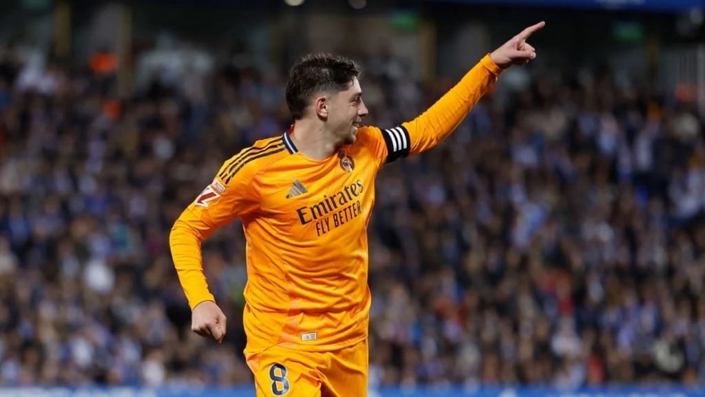 Valverde đang chơi quá hay dù ở vị trí nào