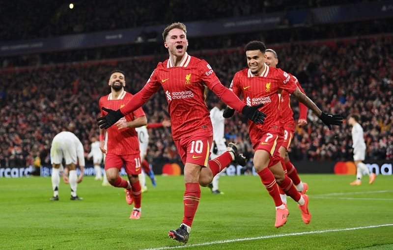 Liverpool đang dẫn đầu Ngoại hạng Anh.
