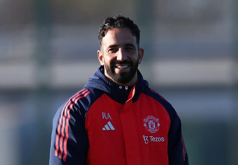 Amorim đánh giá cao Mount.