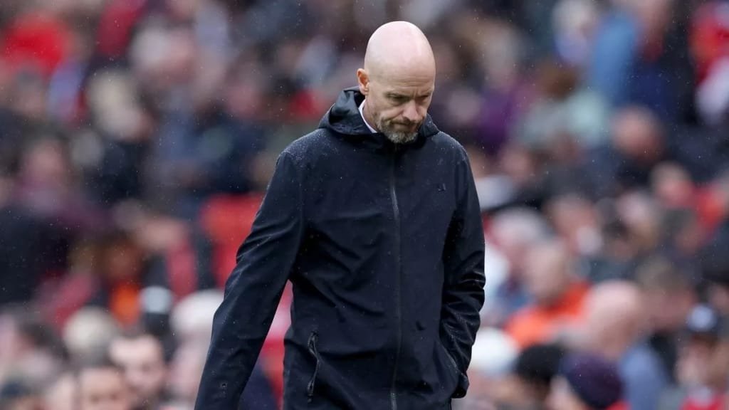 Erik ten Hag thất bại trong việc phục hưng Man United 