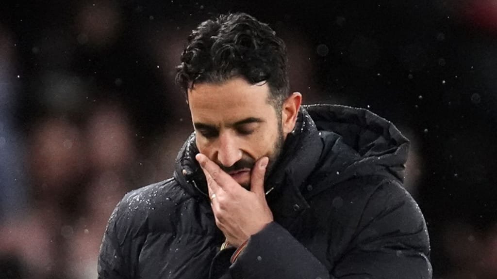 HLV Amorim phải giải quyết nhiều vấn đề