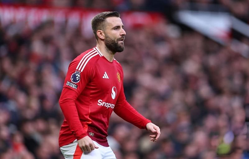 Luke Shaw đang được Napoli quan tâm.