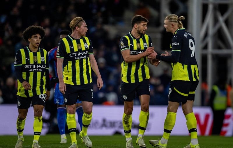 Man City đang có phong độ tệ hại.