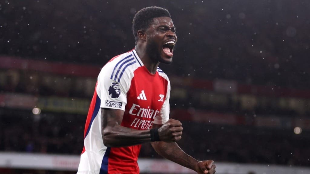 Thomas Partey đang là trụ cột của Arsenal