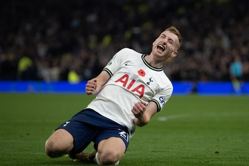 Kulusevski đang khoác áo Tottenham