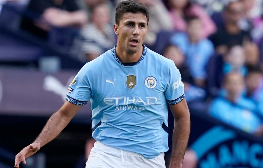 Man City lao đao khi mất Rodri