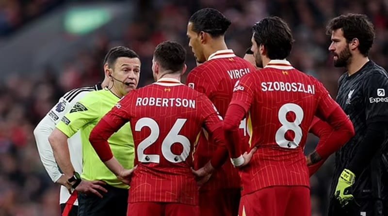 Van Dijk nhắc đến trọng tài.