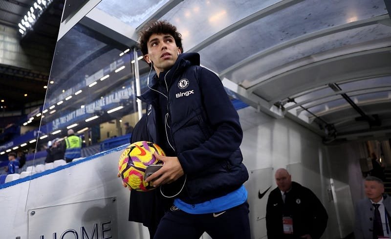 Felix không thể cạnh tranh suất đá chính tại Chelsea.