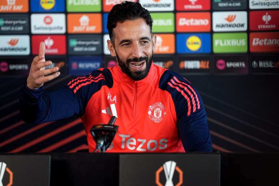 Ruben Amorim kỳ vọng Man Utd giành danh hiệu Cúp C2.