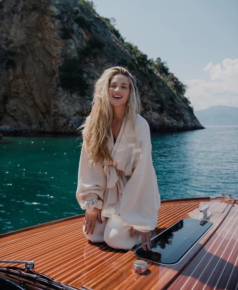 Izabel Kovacic quyến rũ