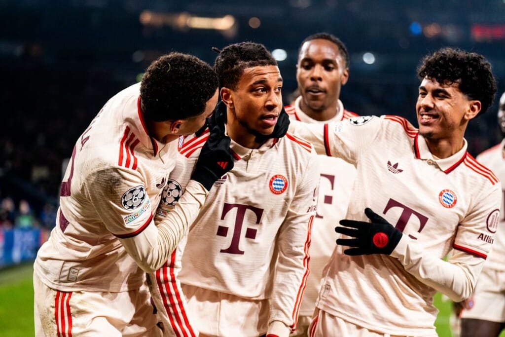 Nhận định, soi kèo Monchengladbach vs Bayern Munich