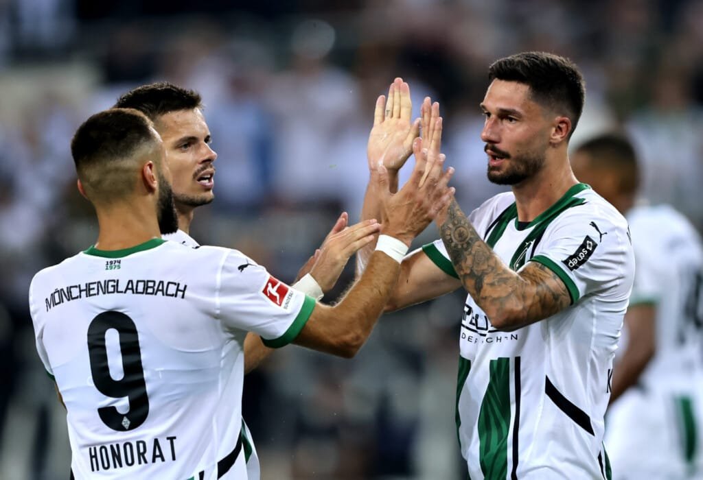 Nhận định, soi kèo Monchengladbach vs Bayern Munich