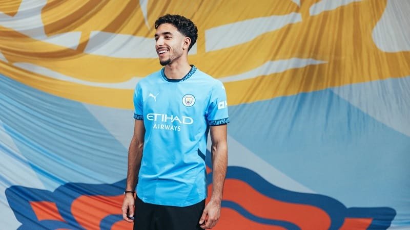 Omar Marmoush vừa hoàn tất việc gia nhập Man City