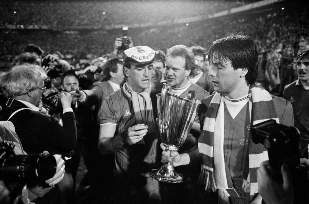 Everton đoạt European Cup Winners' Cup năm 1985.