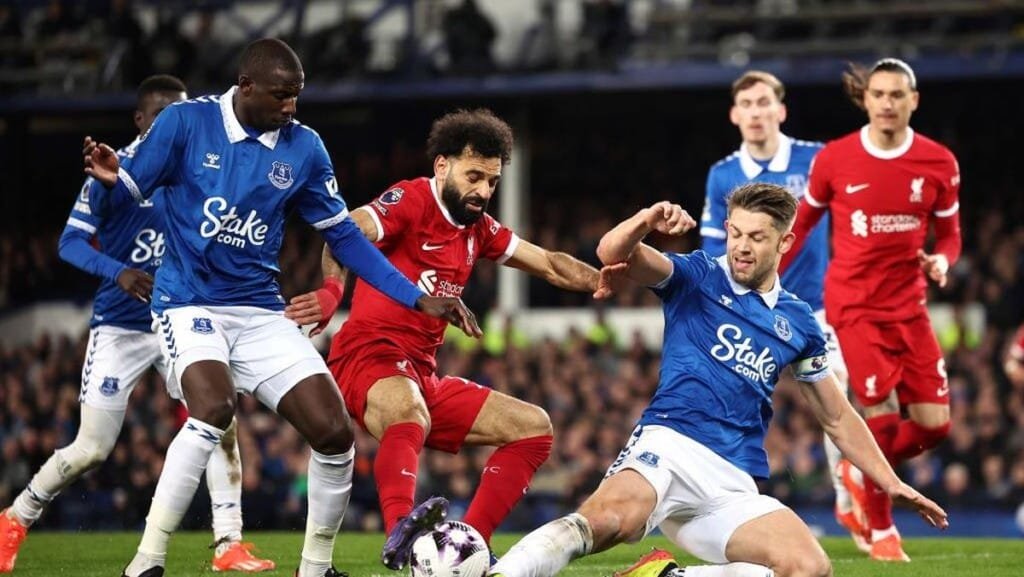 Liverpool là kình địch số một của câu lạc bộ bóng đá Everton