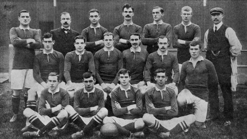 Hình ảnh câu lạc bộ bóng đá Nottingham Forest trong những năm cuối thế kỷ 19.