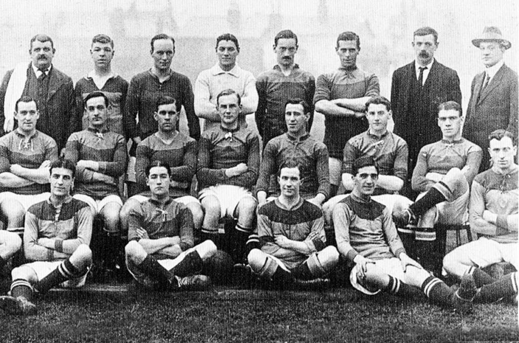 Những ngôi sao của câu lạc bộ bóng đá Brentford ở mùa giải 1905/06.