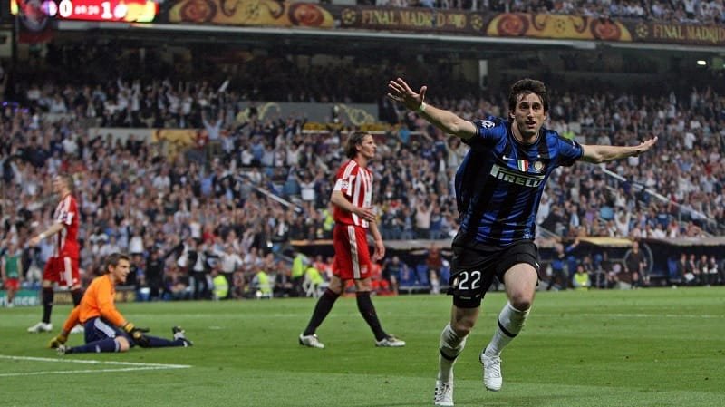 Milito là người hùng của Inter trong trận chung kết 2010
