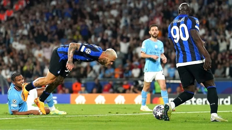 Inter để thua Man City năm 2023